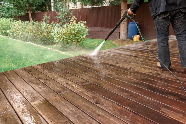 Best Pool Deck Cleaning  in Goldendale, WA